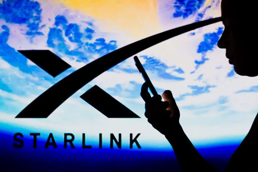 SpaceX says it will test Starlink’s satellite-to-cell service with T-Mobile this year