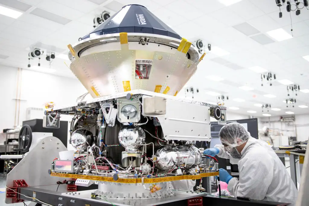 After 8 months stuck in orbit, Varda’s drug spacecraft gets FAA approval to return
