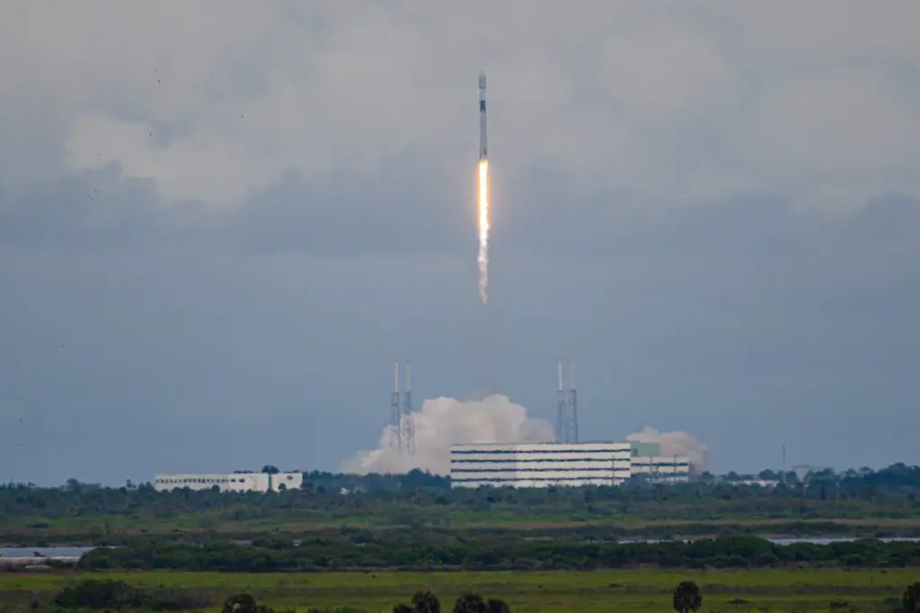 SpaceX closes out first half of 2022 with on-target launch for SES