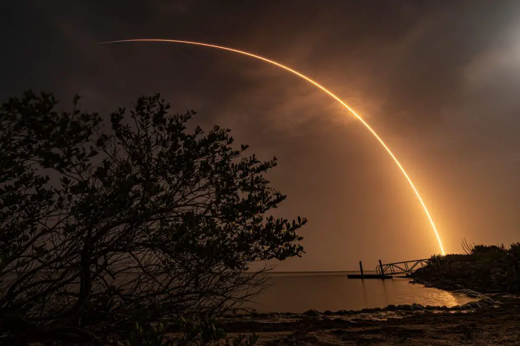 Falcon 9 rocket deploys SpaceX’s 3,000th Starlink internet satellite