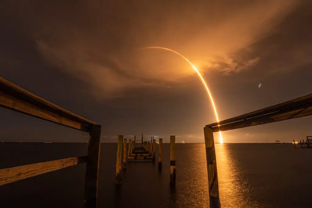 Falcon 9 launches Starlink satellites, Boeing rideshare payload
