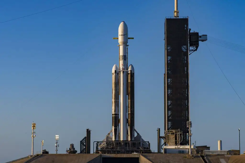 Falcon Heavy | ViaSat-3 Americas & others