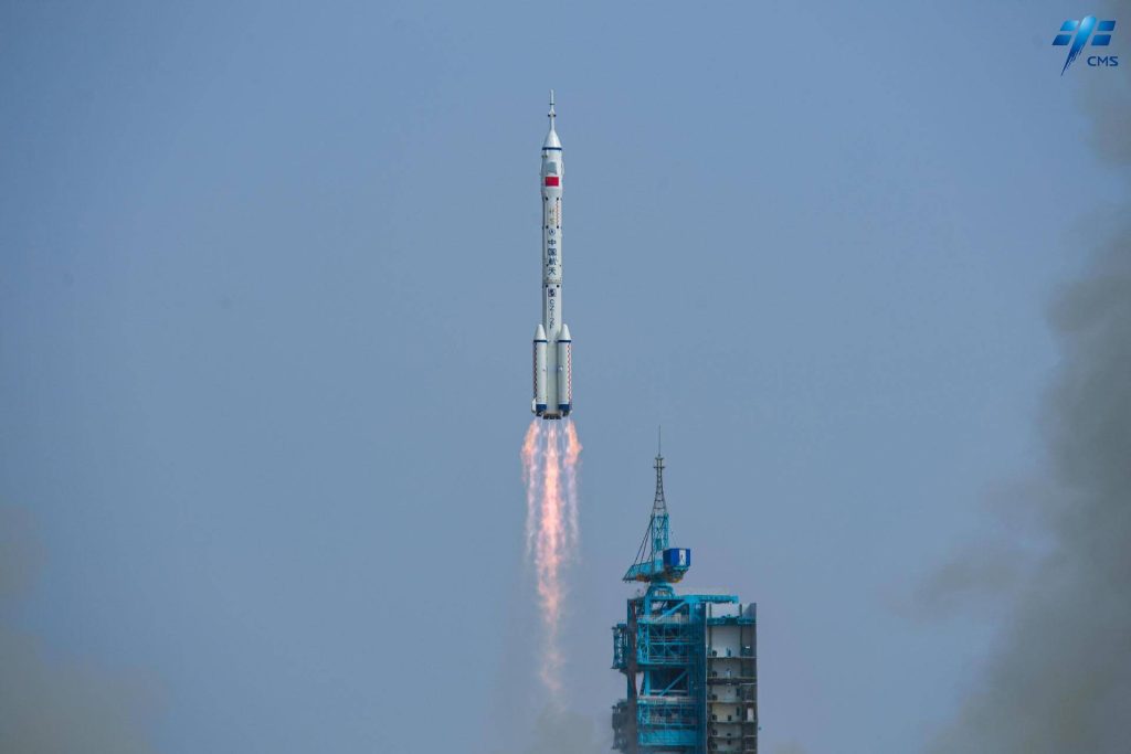 Long March 2F/G | Shenzhou 16