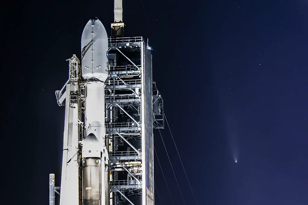 The Clipper and the Comet