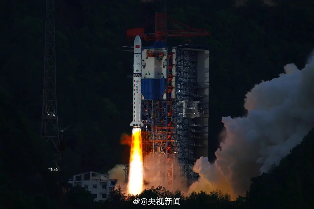 Long March 2D | Yaogan 42-01