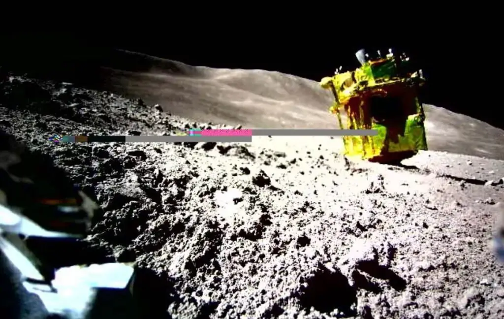 SLIM moon lander revived after solar power setback