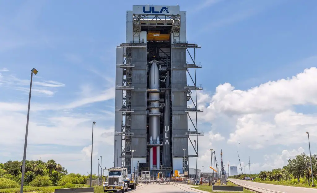Rocket Report: Firefly lights the markets up; SpaceX starts selling trips to Mars