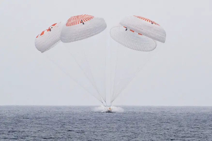 Crew 10 returns to Earth with Pacific Ocean splashdown