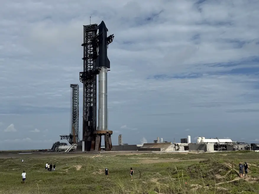 Live coverage: SpaceX preps for Starship Flight 10 following Sunday scrub