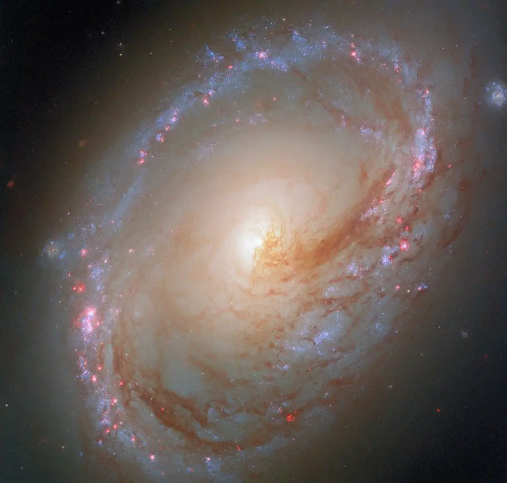 Hubble Homes in on Galaxy’s Star Formation