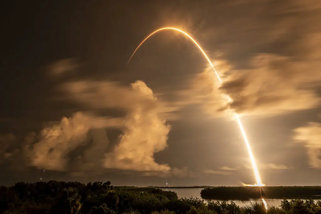 With recent Falcon 9 milestones, SpaceX vindicates its “dumb” approach to reuse