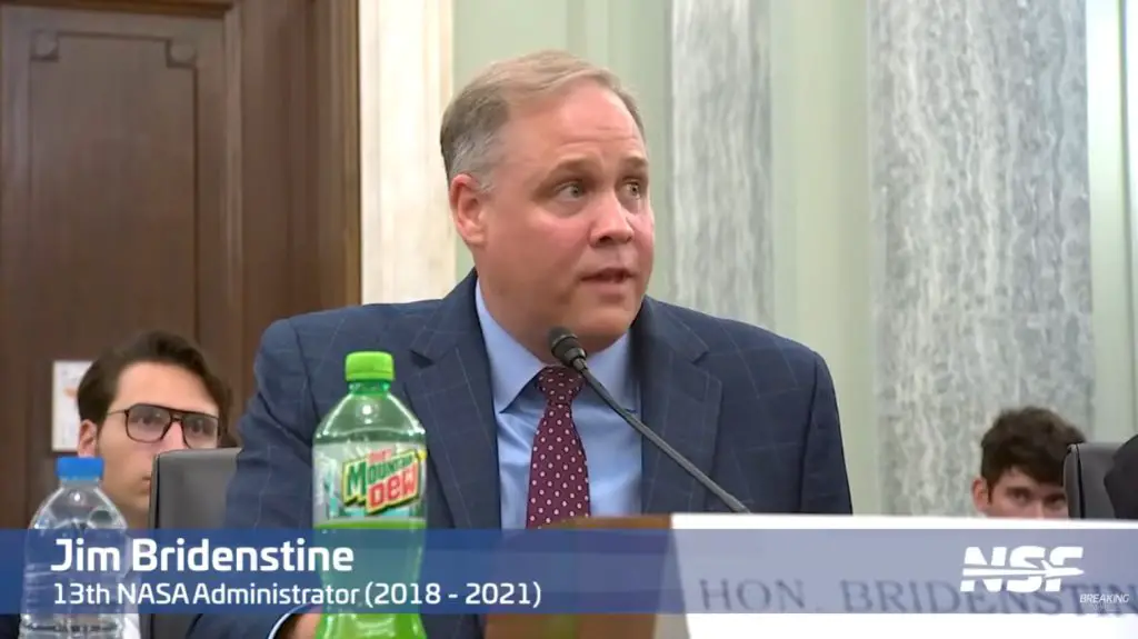 Former NASA Boss Bridenstine: US “Highly Unlikely” to Land on Moon Before China