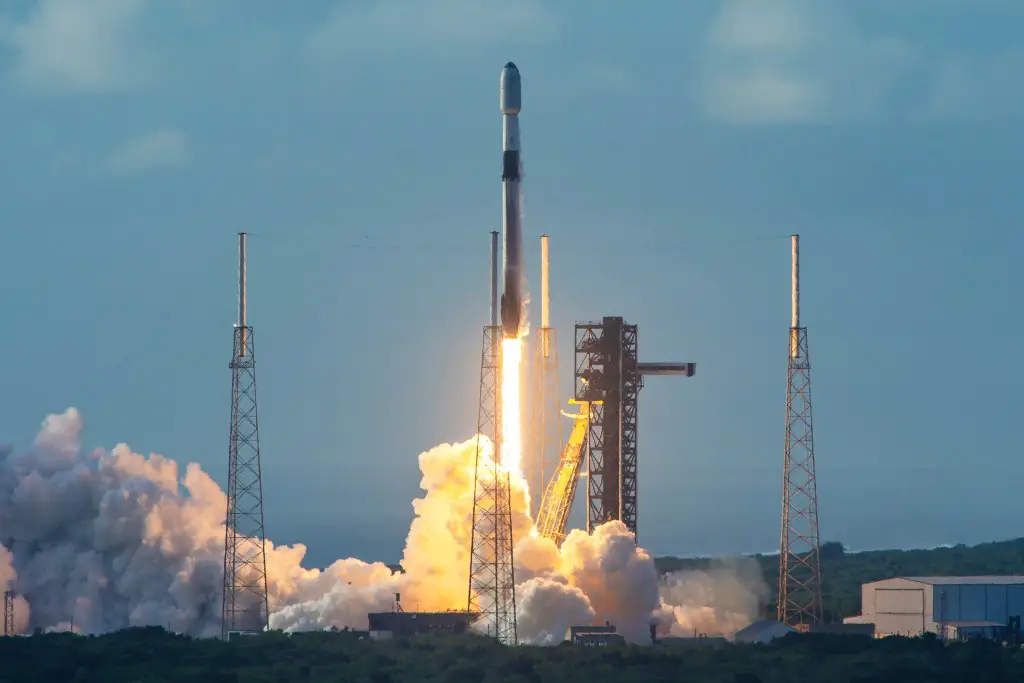 FAA approves increase in Falcon 9 launches while studying Starship environmental impacts