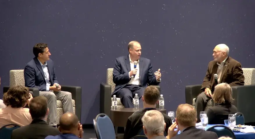 Former NASA Administrators urge space agency to rethink plans for Artemis Moon lander