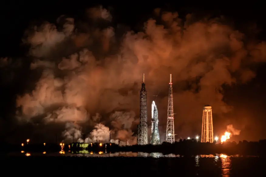 Blue Origin completes New Glenn static fire test, preparing for NASA’s EscaPADE mission launch