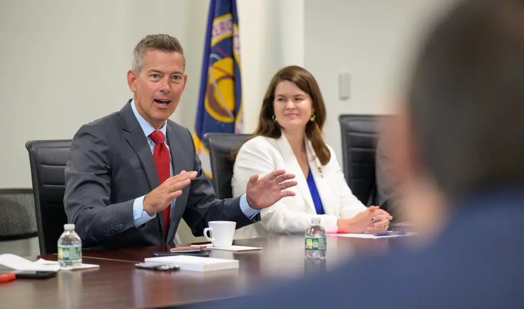 Musk criticizes Duffy amid NASA leadership debate