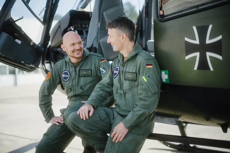 Alexander Gerst and Matthias Maurer during helicopter training