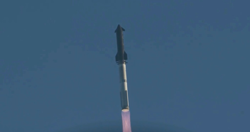 Starship successfully completes 11th flight test