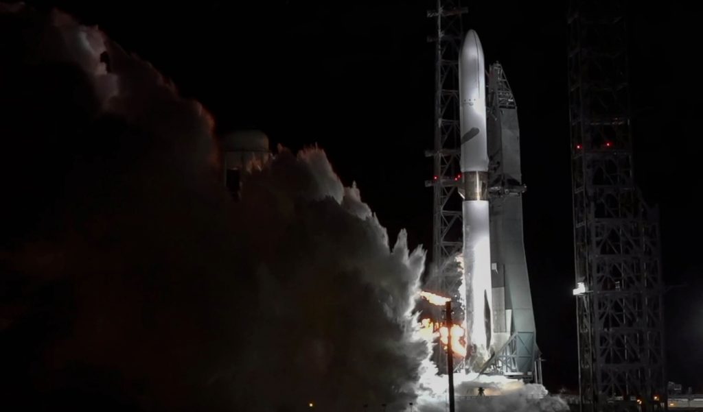 New Glenn’s successful static fire test clears way for launch of ESCAPADE mission