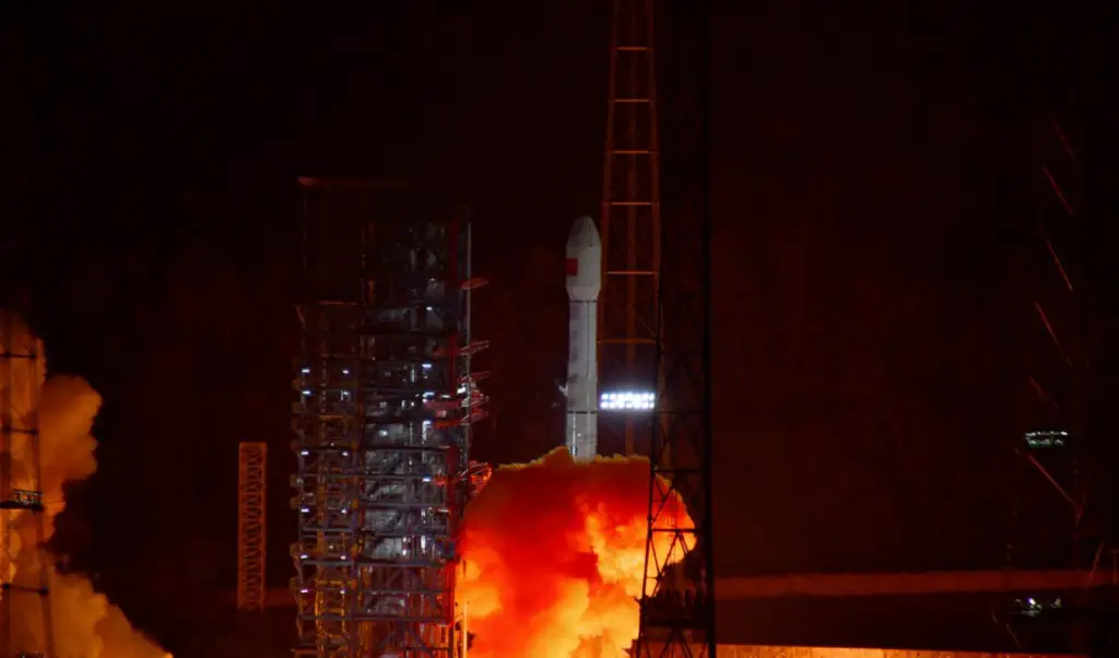 China launches TJS-21 towards Molniya orbit, lofts trio of Shijian-30 spacecraft