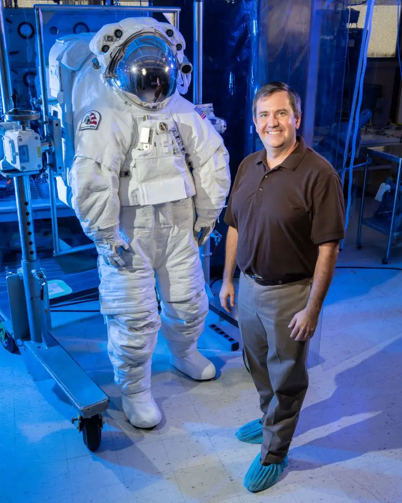 Mark Elder: Building the Future of Spacewalking for Artemis and Beyond
