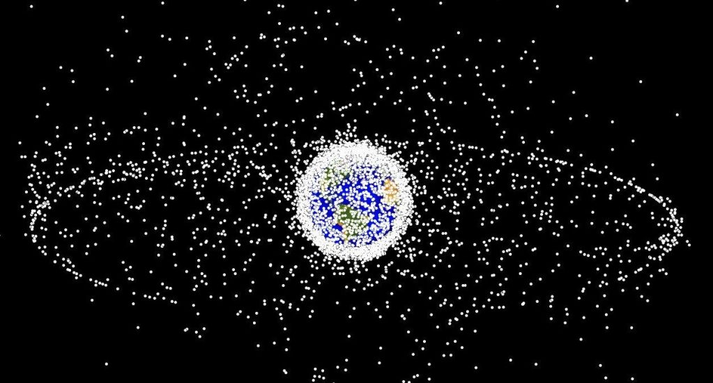 Pentagon seeks commercially built GEO spy satellites