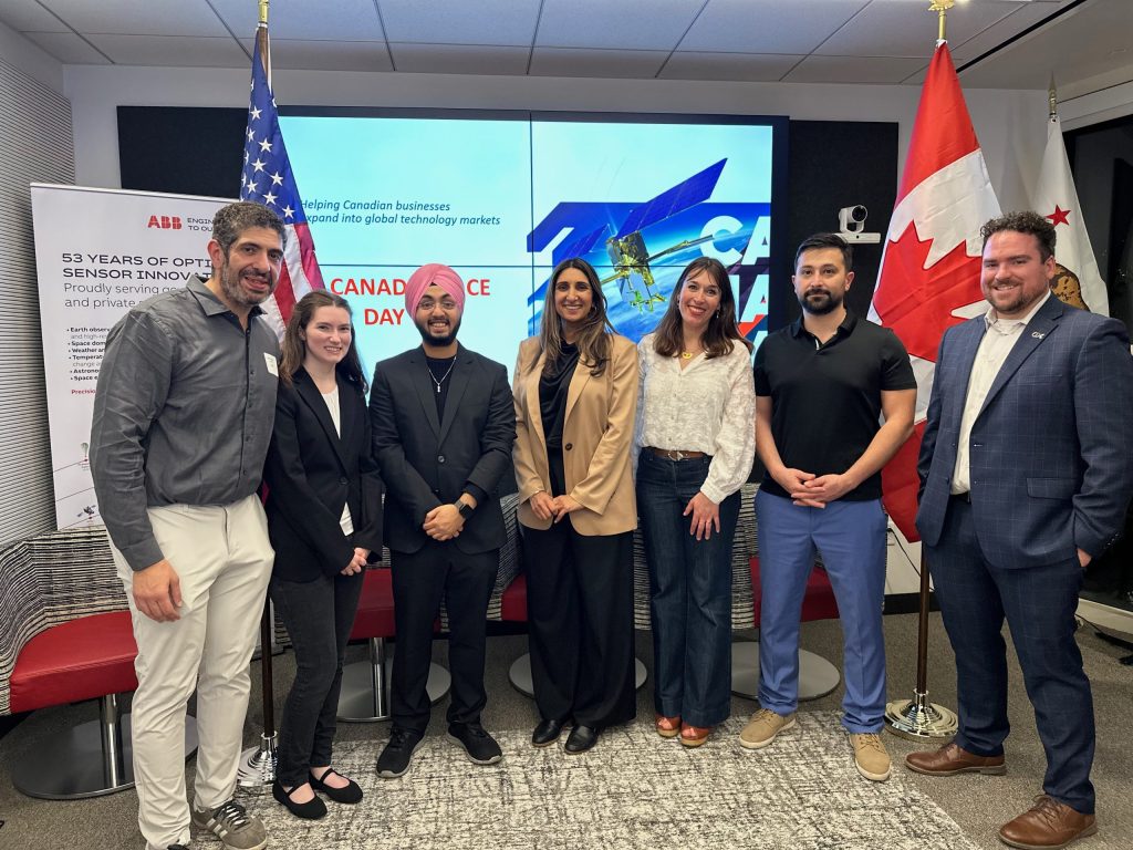 Apolink and Galaxia team up to improve planned data relay capability