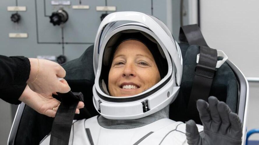 Launch of Crew-12 with Sophie Adenot | εpsilon mission