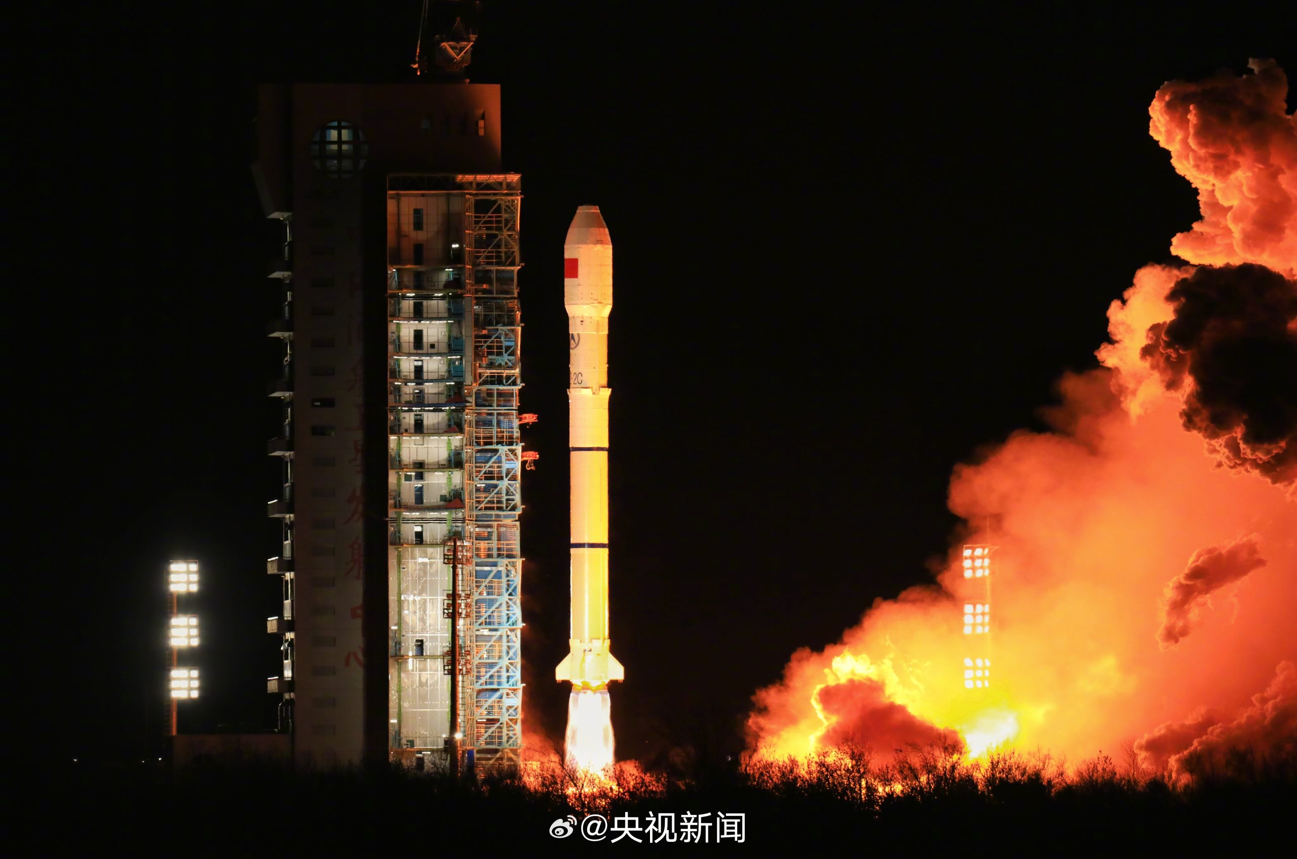 CASC SuperView Neo 2-03 & 04 Long March 2C Rocket Launch