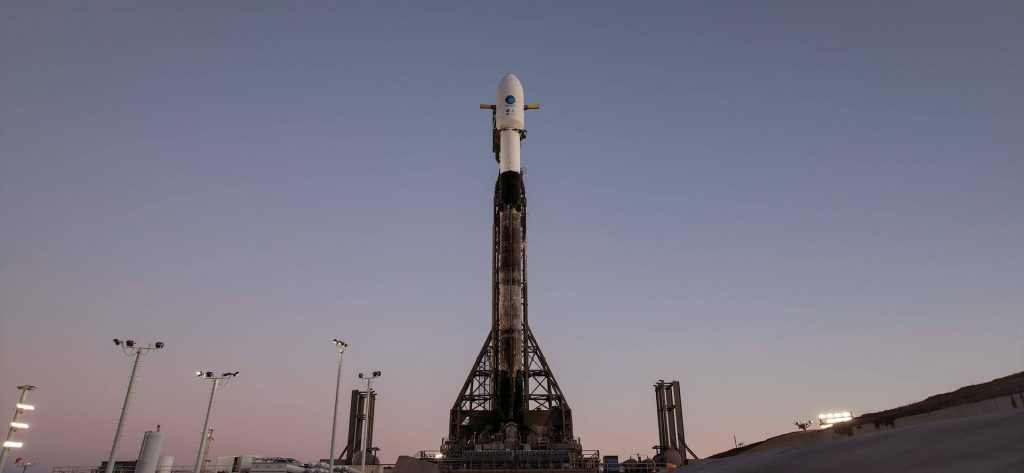 Falcon 9 Block 5 | SWOT (Surface Water and Ocean Topography)
