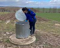 Rock microbes reveal hidden groundwater carbon engine