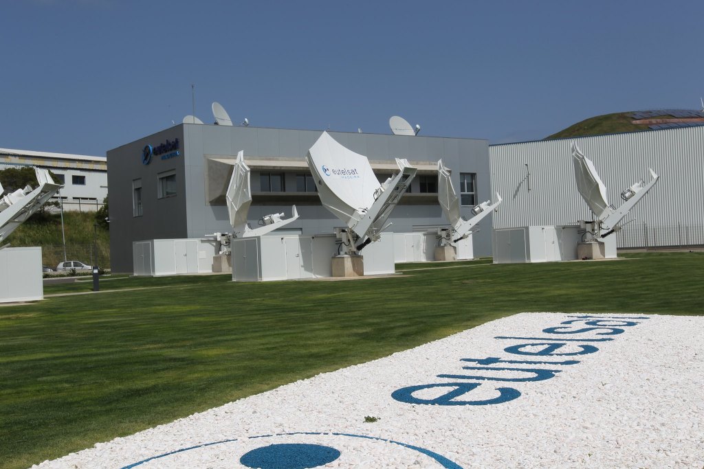 Eutelsat exits two Russian capacity leases after satellite failure