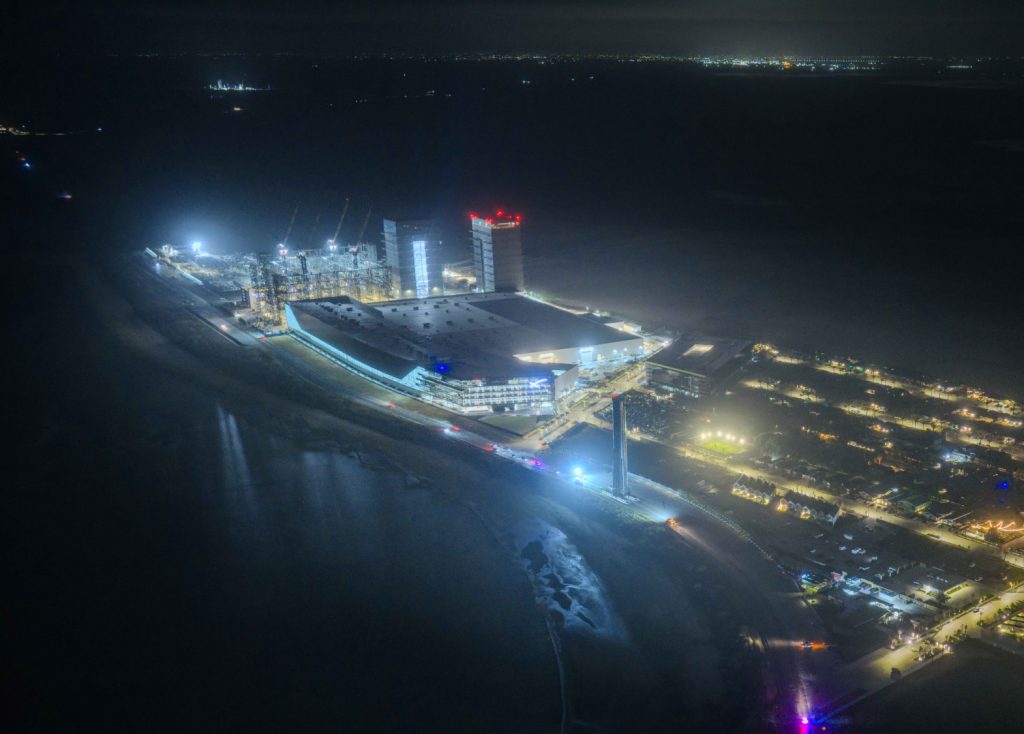 From Steel Rolls to Starship at the Starfactory