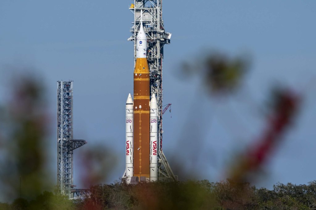 Major Artemis Shift Leaves Questions About SLS, Gateway Future