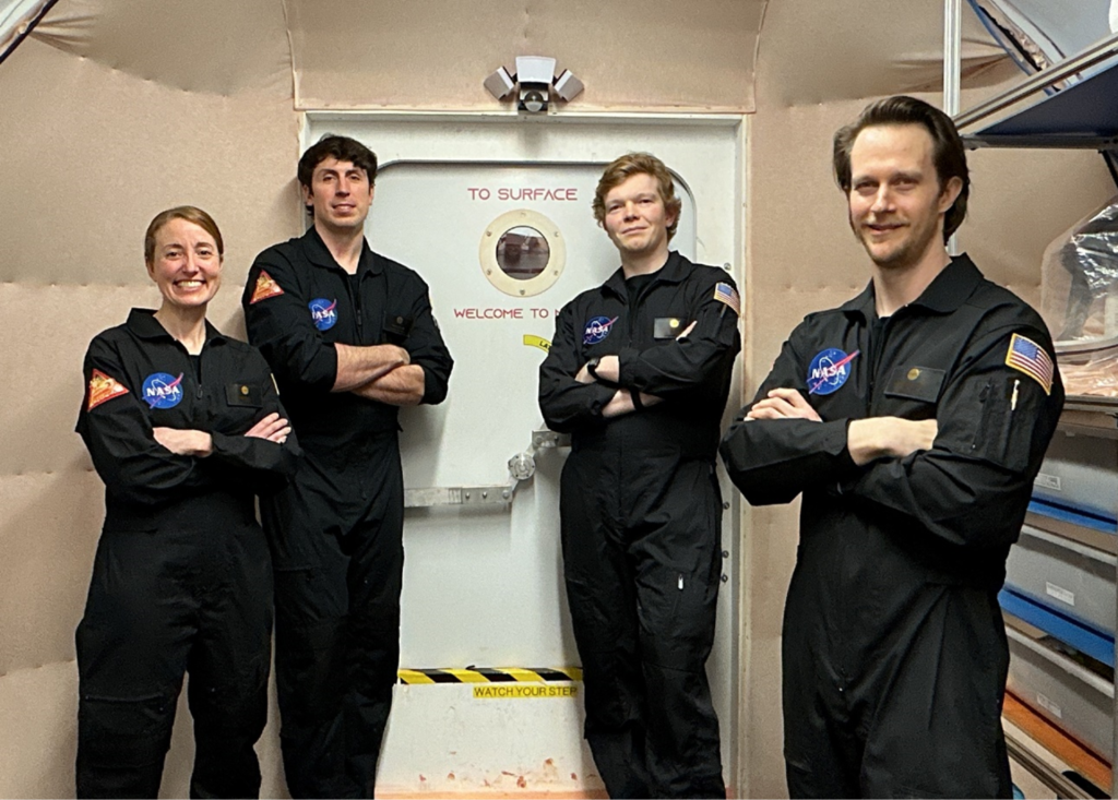 NASA’s Simulated Mars Mission Marks 200 Days Inside Habitat