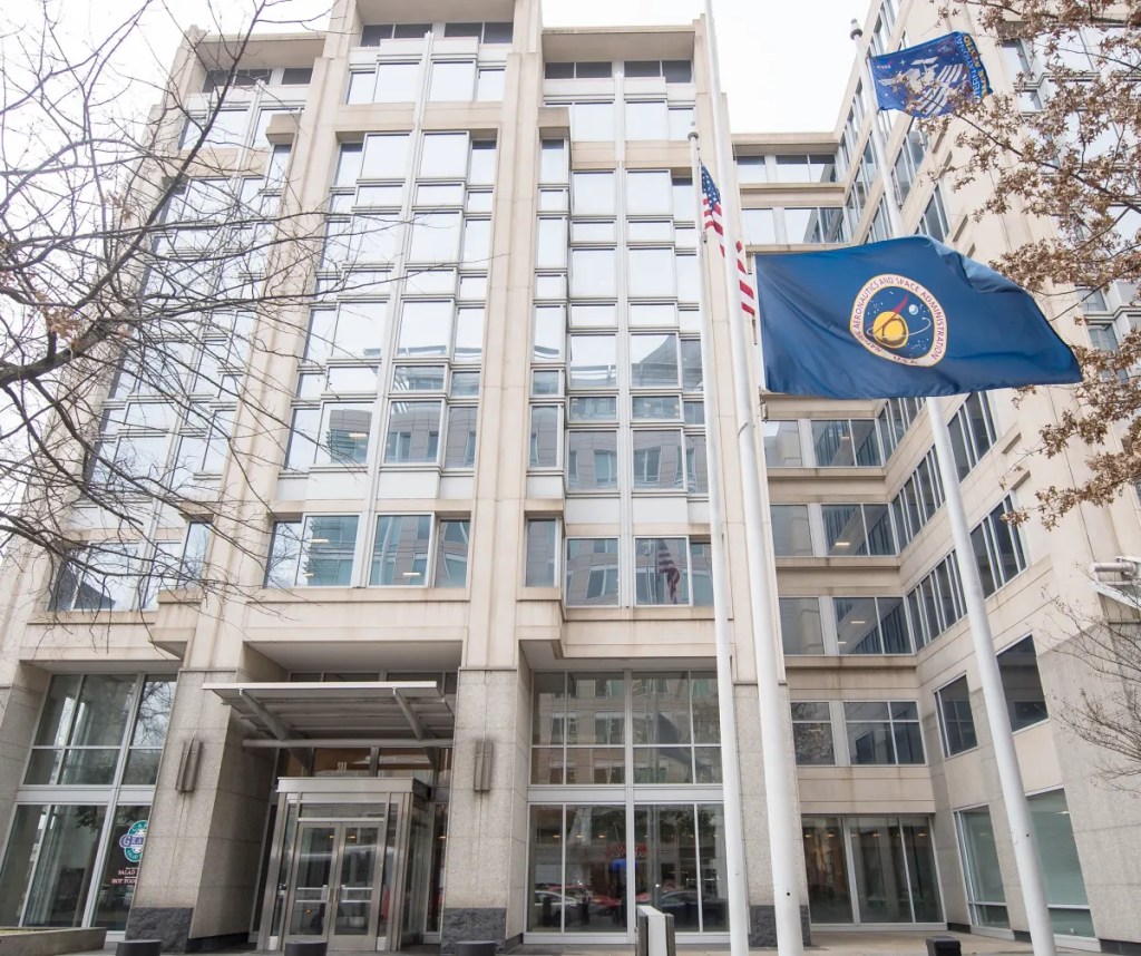NASA to select new headquarters building by end of year
