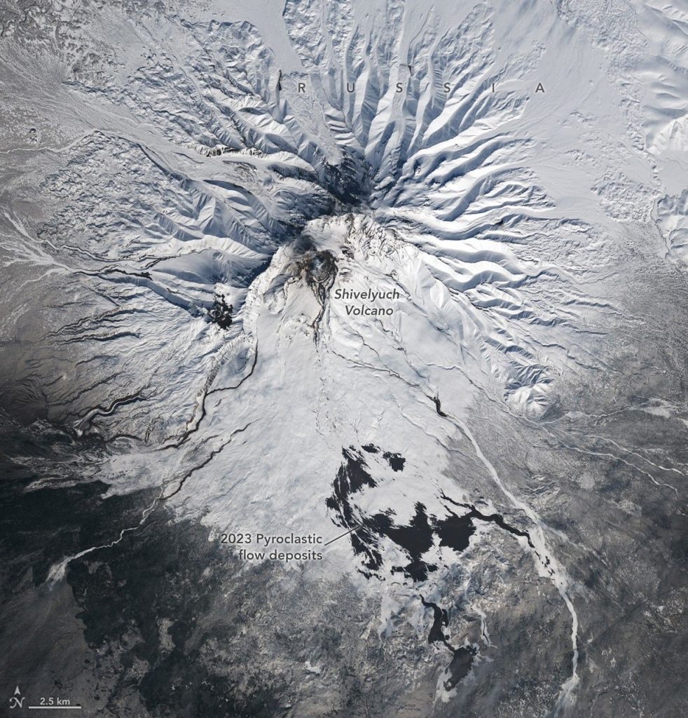 Melting Snow Off Shivelyuch