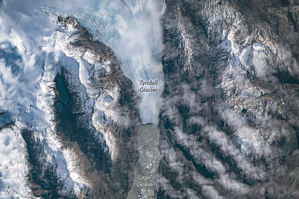 Tyndall’s Trail of Bergs