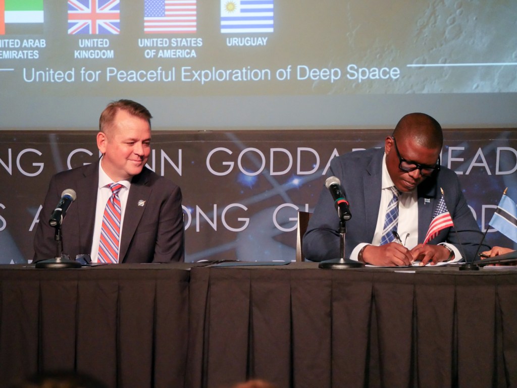 Botswana signs the Artemis Accords