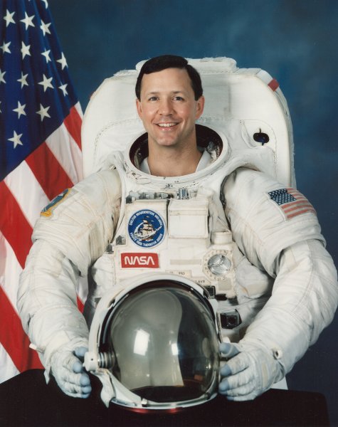 Pierre J. Thuot