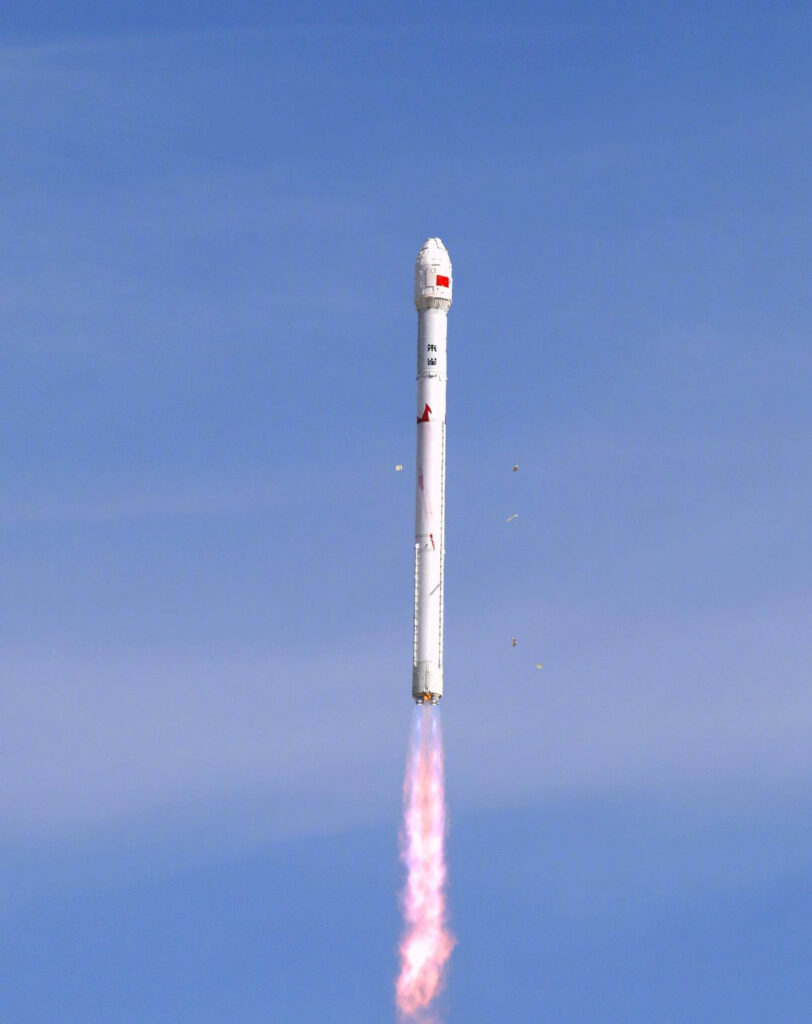 Zhuque-2E Block 2 | 2 x SatNet DTC test satellites