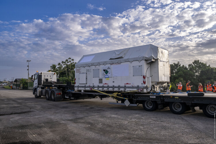 FLEX and Sentinel-3C arrive at Europe’s Spaceport