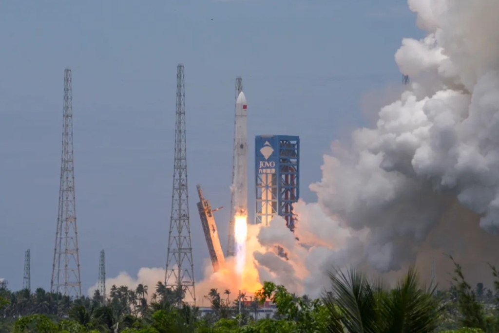 China becomes second country to recover orbital booster with Long March 10B