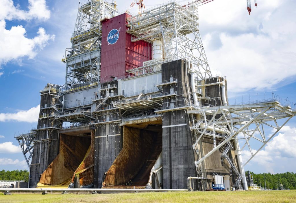 Blue Origin to conduct New Glenn second stage hot fires on Stennis B-2 stand