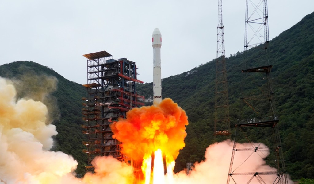 China’s Shijian-31 satellite is sweeping GEO using a unique orbit