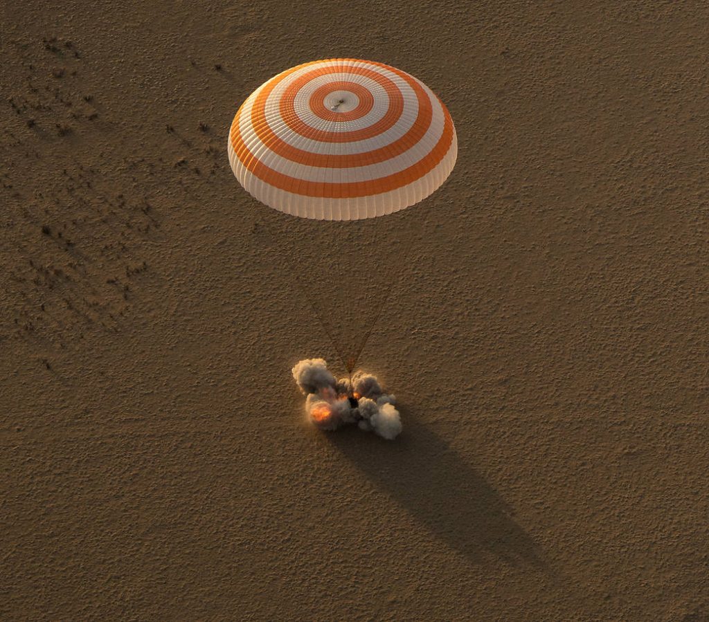 Soyuz MS-28 Landing