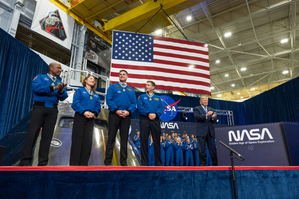 NASA's Artemis II Crew Receives Congressional Space Medal of Honor