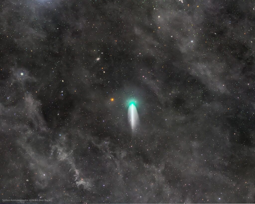 APOD: 2026 August 24 – Comet 220P in Outburst