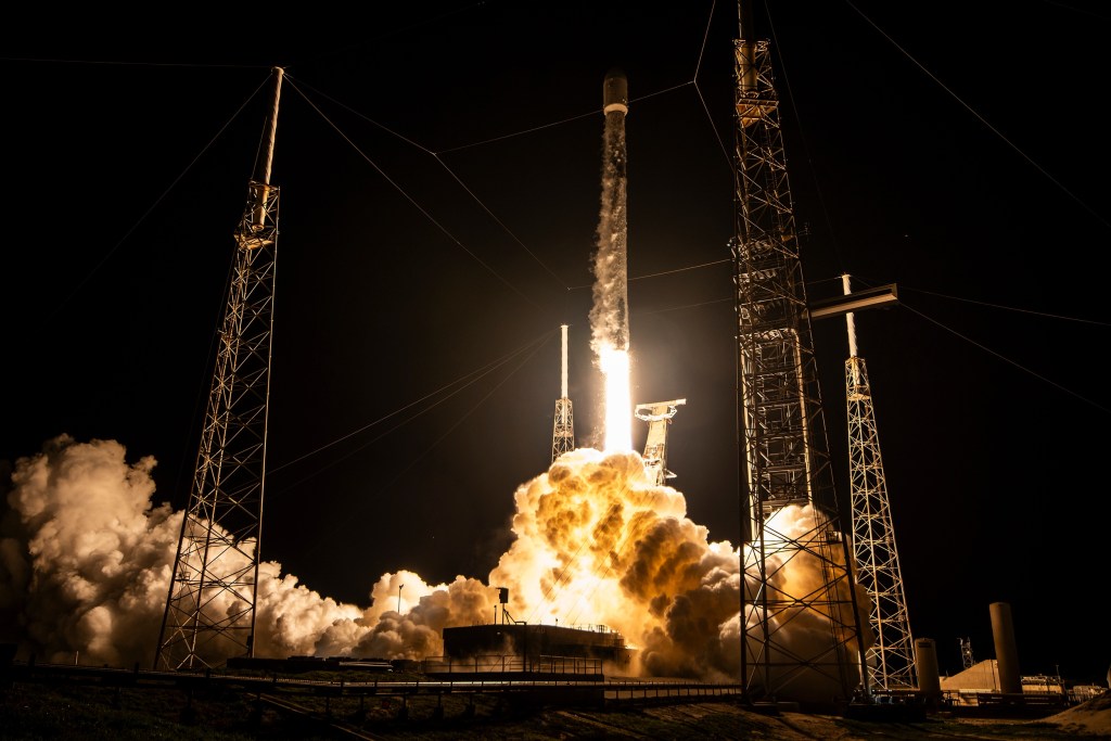 Satellite operators emphasize launch deals in a constrained market