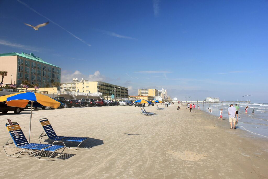Daytona Beach rocket launch viewing